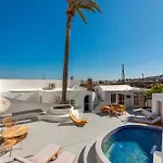 Finika Santorini Βίλα