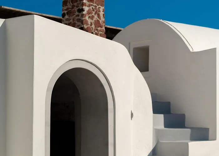 Finika Santorini Messaria (Santorini)