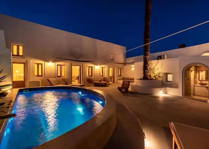 Villa Finika Santorini *