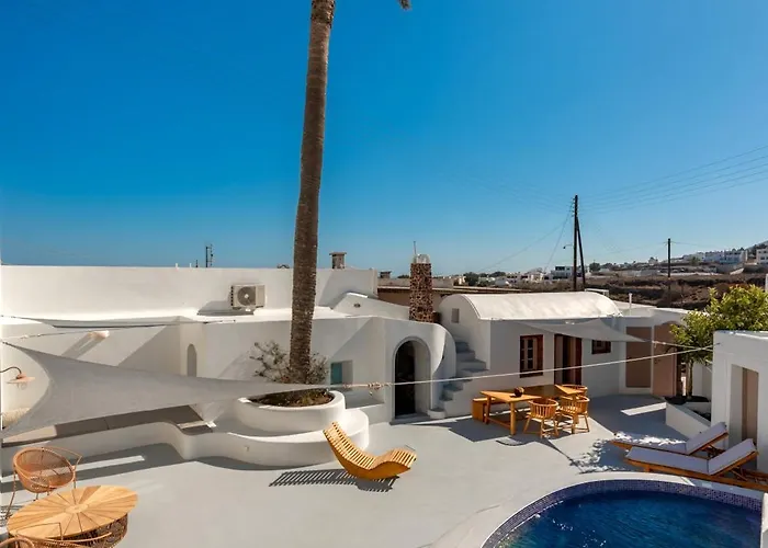 Finika Santorini Villa