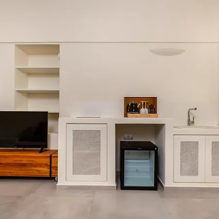 Finika Santorini Villa